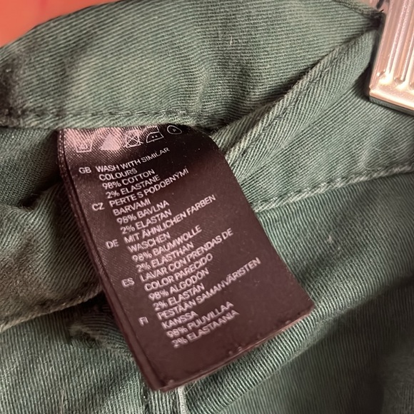 H&M Green Pants - Picture 7 of 9